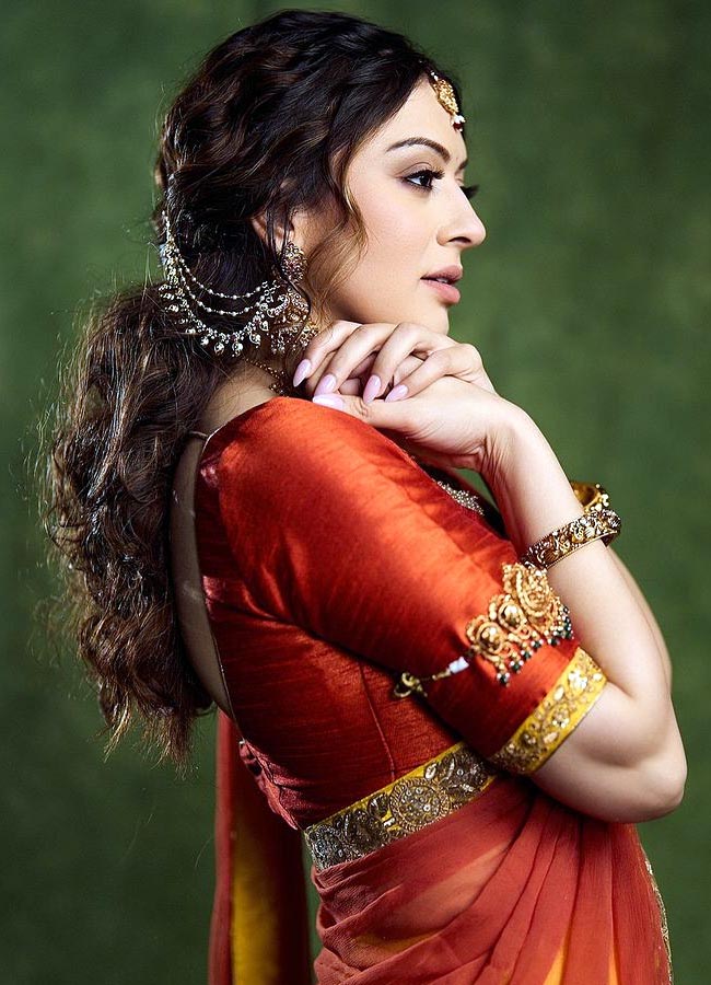 Hansika_20photos7.jpg 8