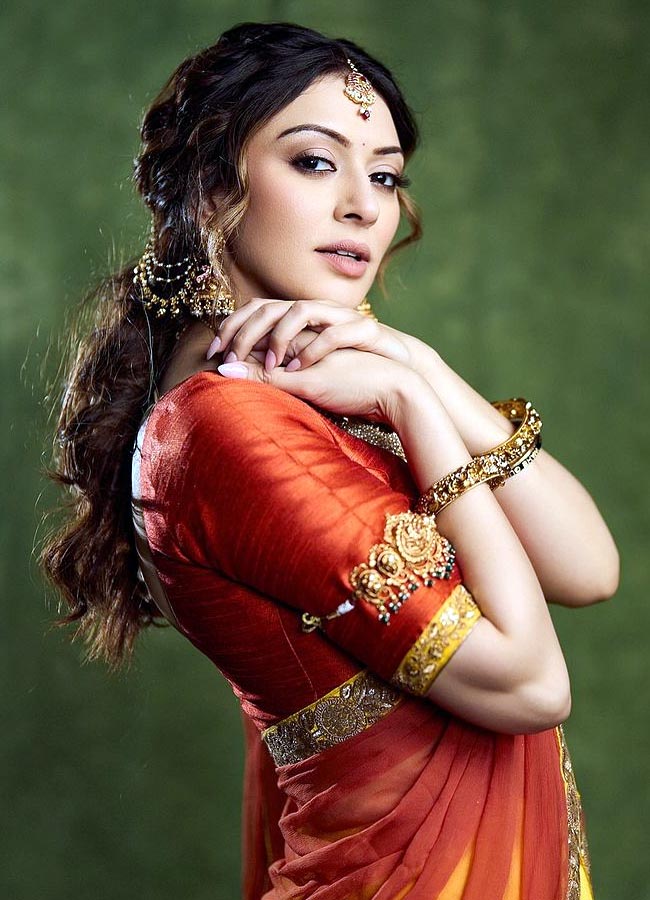 Hansika_20photos8.jpg 9