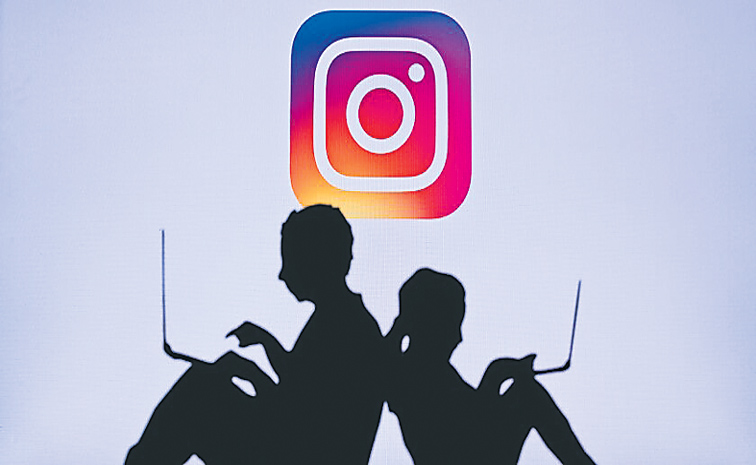 INSTA.jpg