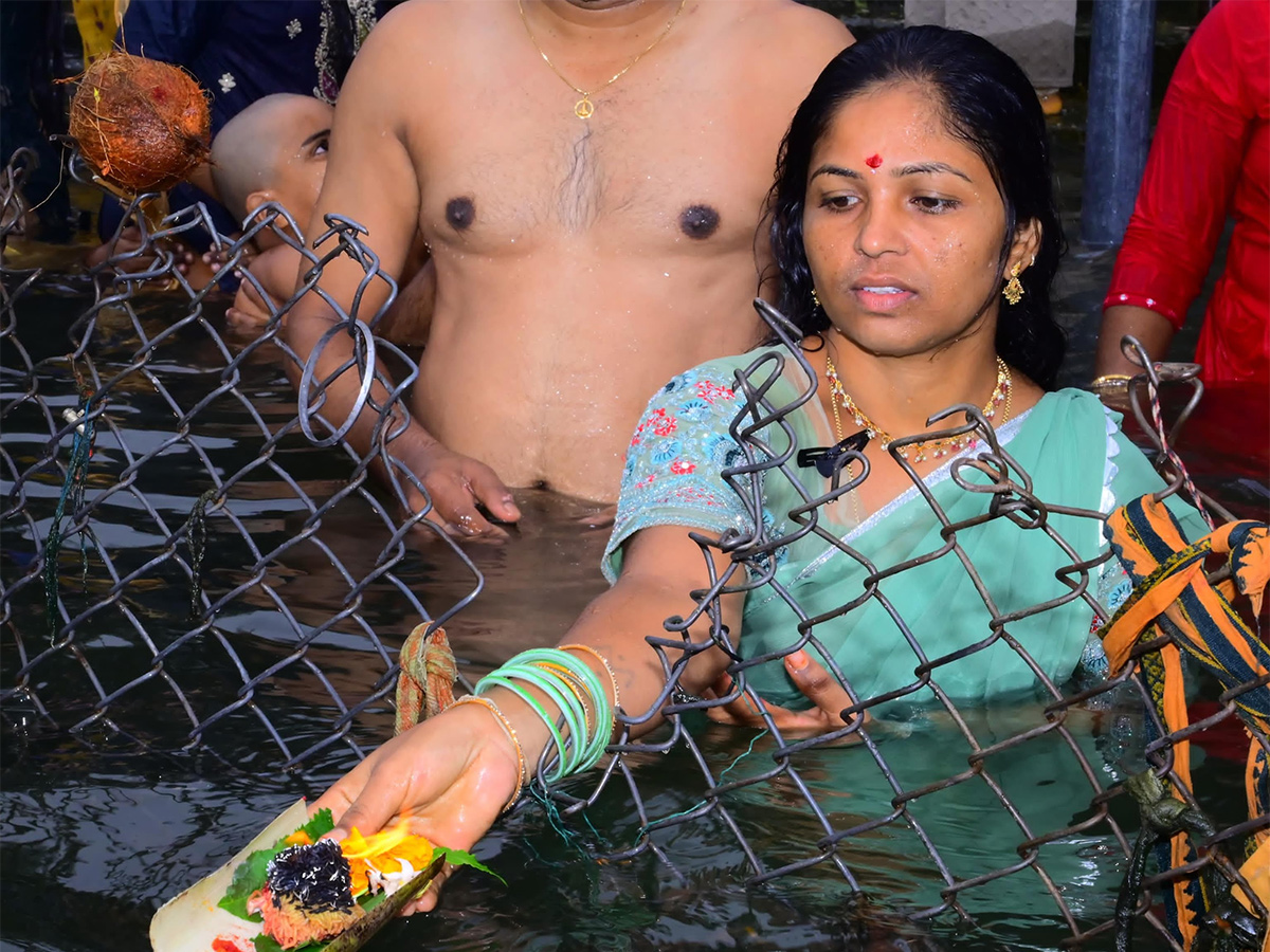 Karthika_20Masam_202024_20at_20Srisailam_20Temple_9.jpg 9