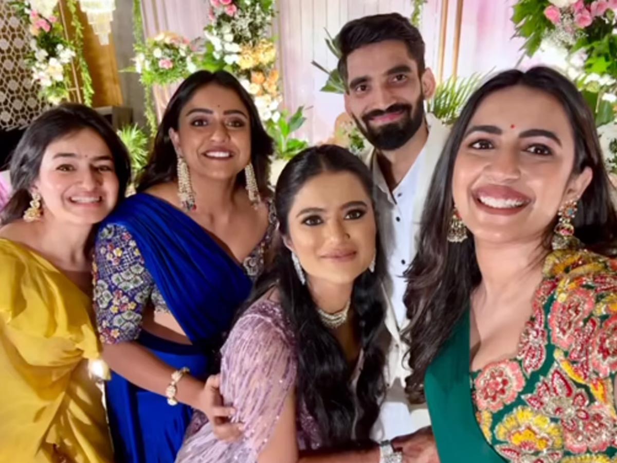 Kidambi_20Srikanth_20Shravya_20Varma_20Reception_20Chiranjeevi_20Nagarjuna_20Attends_20Pics_20Viral20.jpg 20