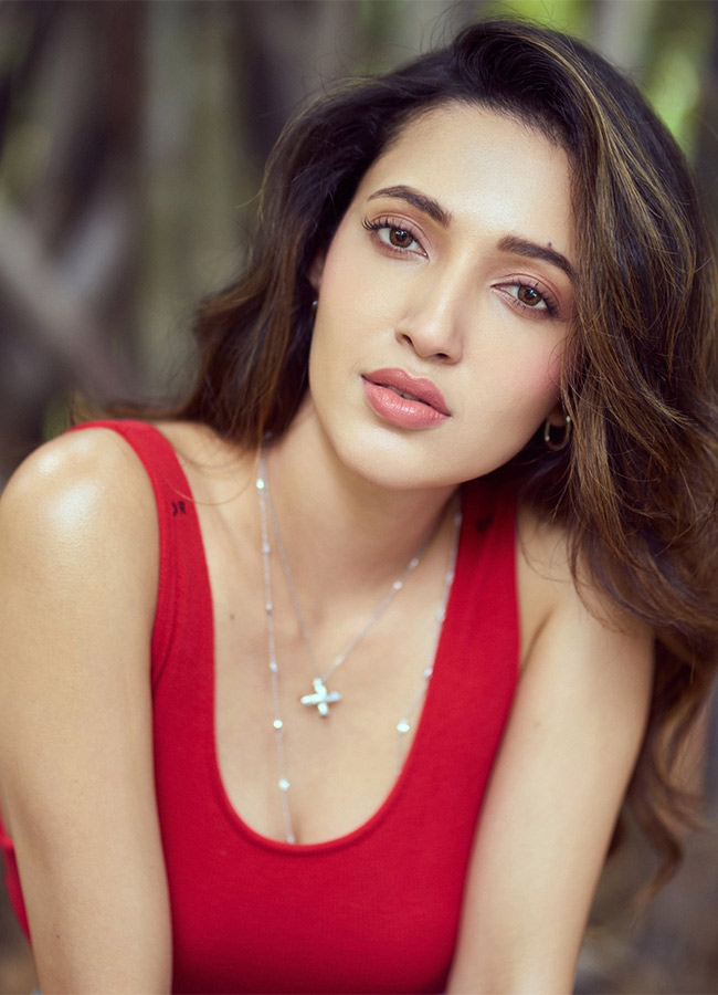 Actress_20Neha_20Shetty_20Hot_20Photos_20Viral_7.jpg 7