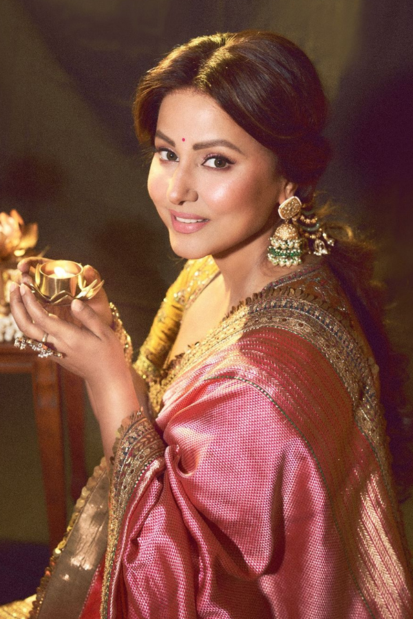 Hina-Khan-2.jpg 3