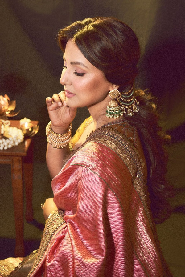 Hina-Khan-7.jpg 8