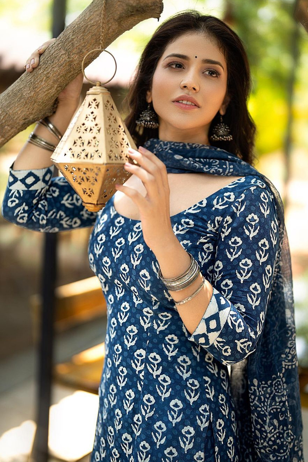 Priyanka-Jawalkar-3.jpg 4
