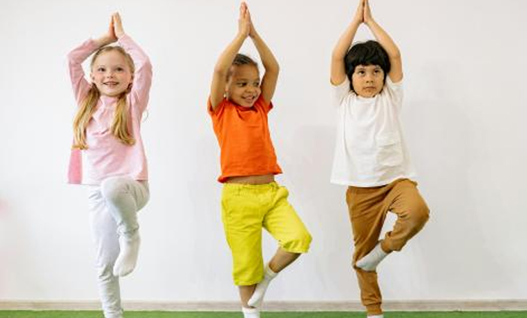 yogapose_kids.jpg