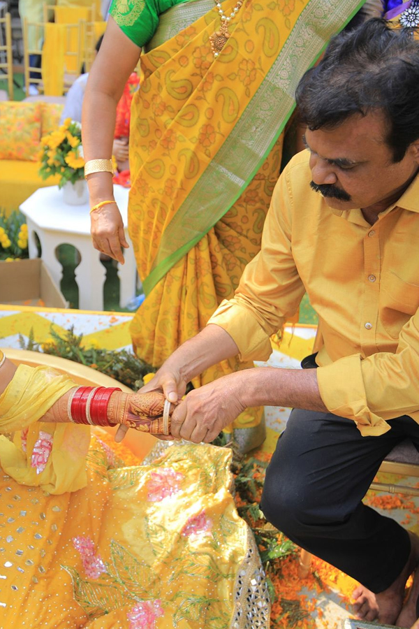 Ramya-Pandian-26.jpg 27