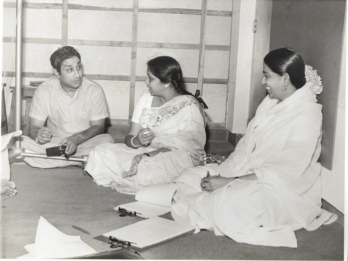 Singer_20P_20Susheela_20Birthday_20Special_20Facts_20Telugu__20_289_29.jpg 10