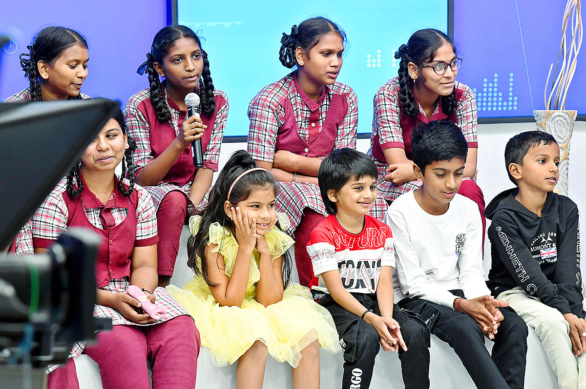 Children_26_23039_3Bs-Day-Special--Sakshi-Little-Stars-at-Sakshi-Tv_3.jpg 20