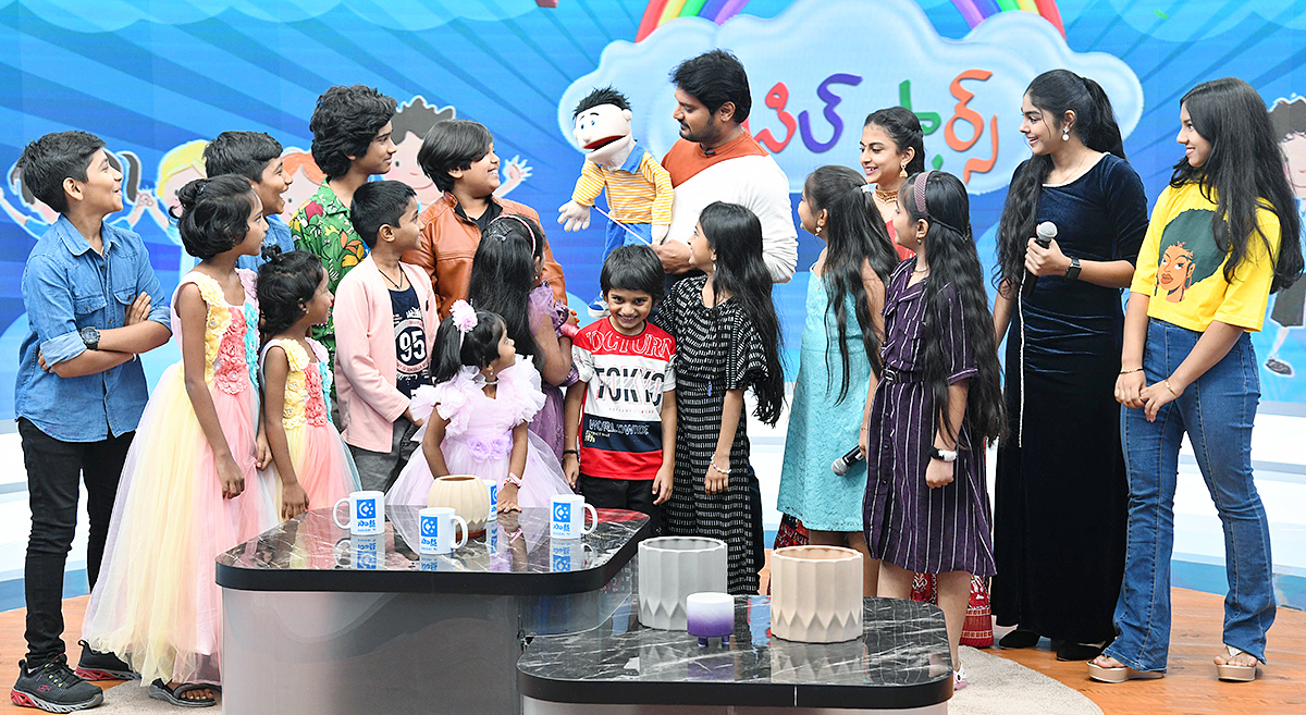 Children_26_23039_3Bs_20Day_20Special_20_20Sakshi_20Little_20Stars_20at_20Sakshi_20Tv_10_0.jpg 9