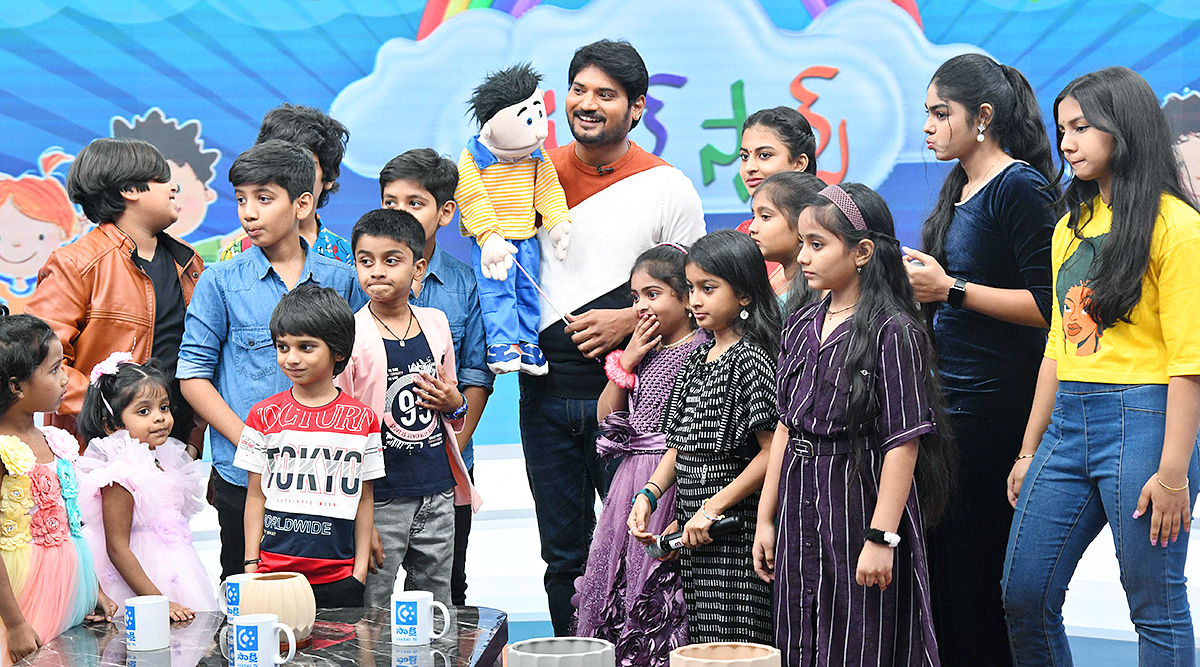 Children_26_23039_3Bs_20Day_20Special_20_20Sakshi_20Little_20Stars_20at_20Sakshi_20Tv_4_0.jpg 3