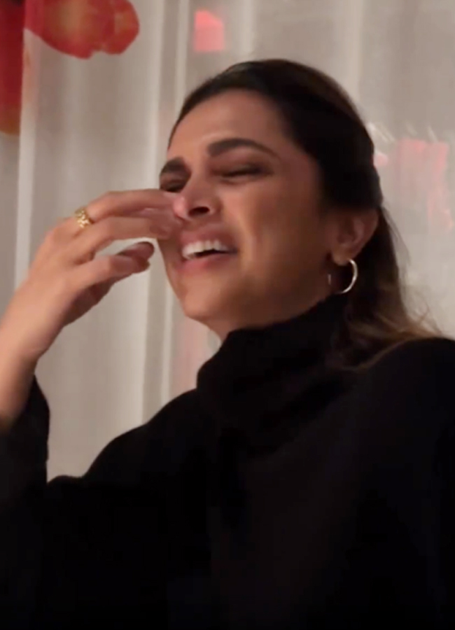 Deepika_20padukone18.jpg 19