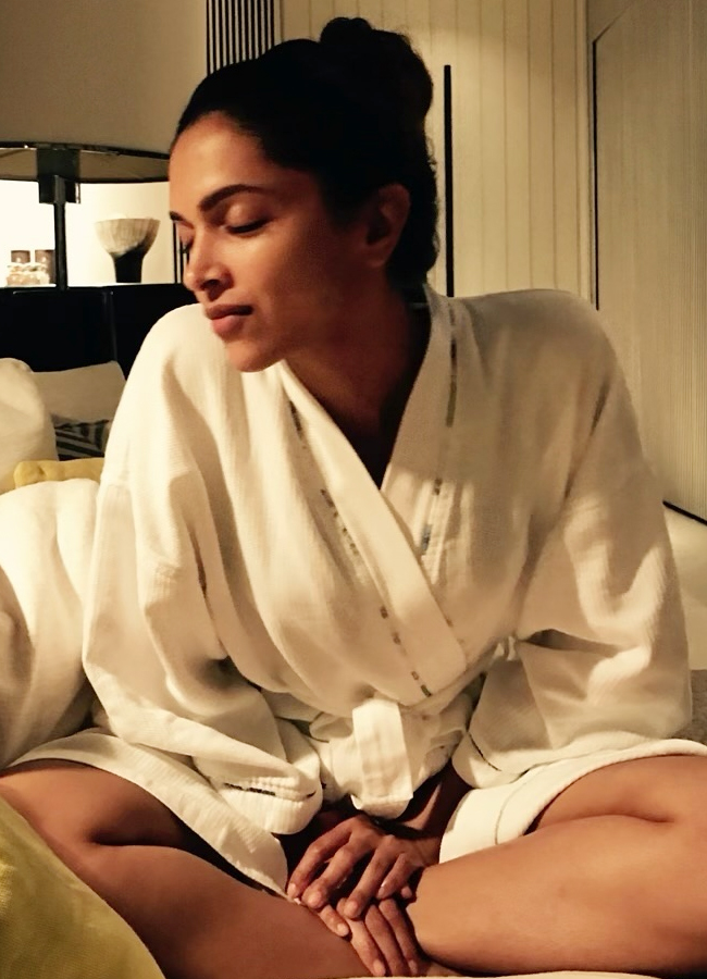 Deepika_20padukone7.jpg 8