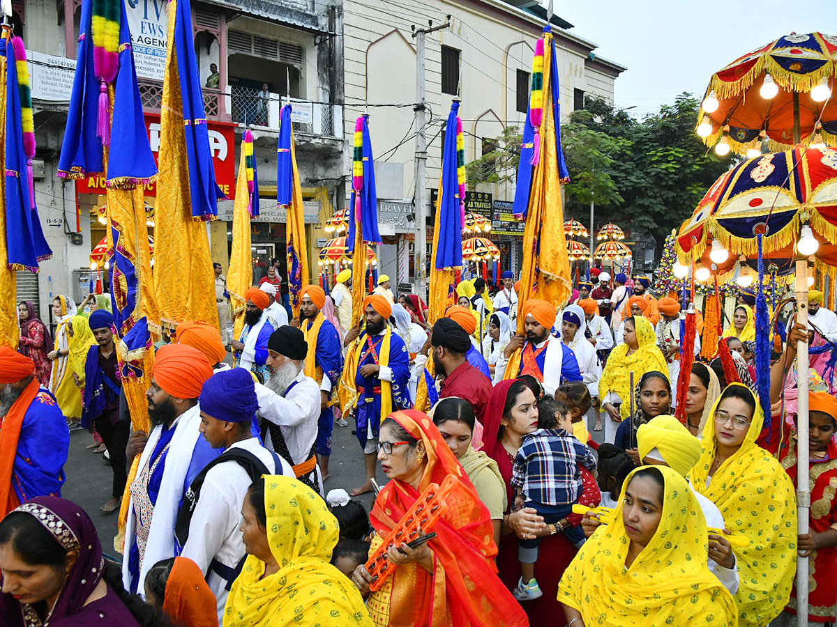 Guru_20Nanak_20Jayanti_202024_20Celebrations_20at_20Hyderabad__20_2815_29.jpg 15