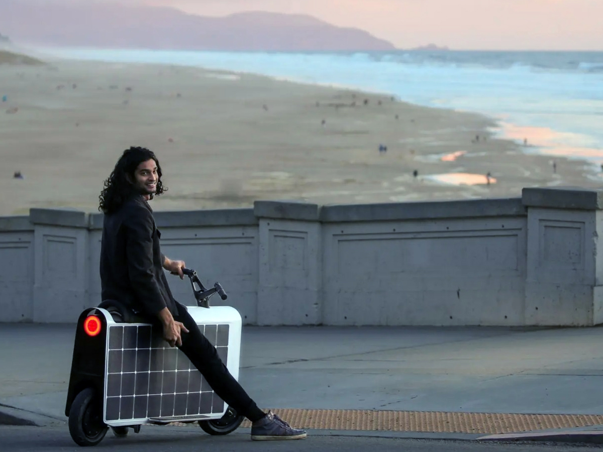 Lightfoot_20Solar_20Powered_20Scooter9.jpg 10