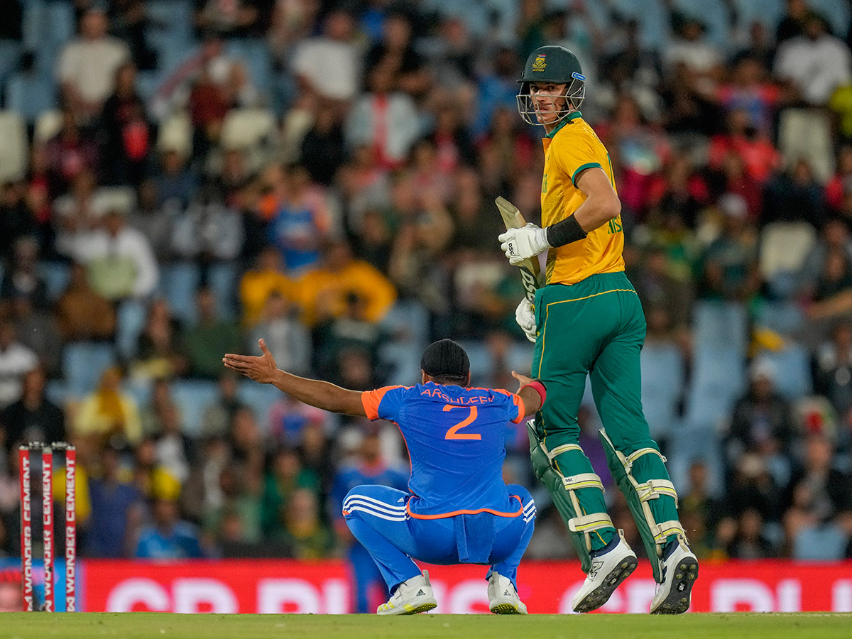 Third_20T20_20International_20cricket_20match_20between_20South_20Africa_20and_20India__20_2818_29.jpg 18