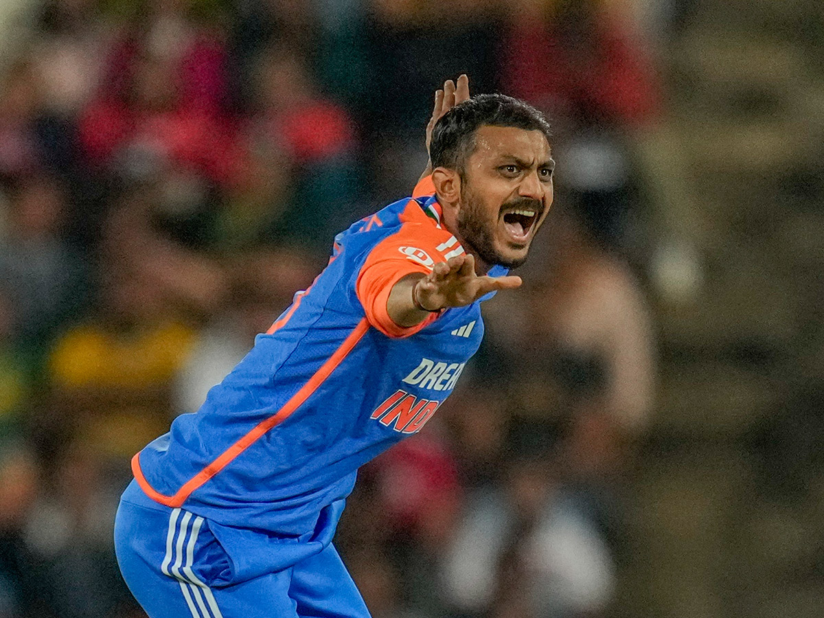Third_20T20_20International_20cricket_20match_20between_20South_20Africa_20and_20India__20_2827_29.jpg 27
