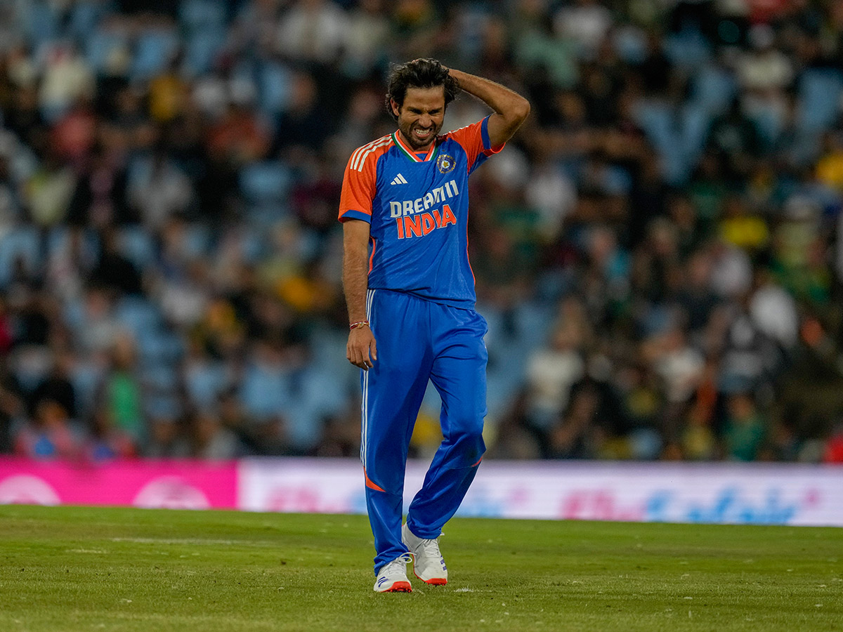 Third_20T20_20International_20cricket_20match_20between_20South_20Africa_20and_20India__20_2828_29.jpg 28