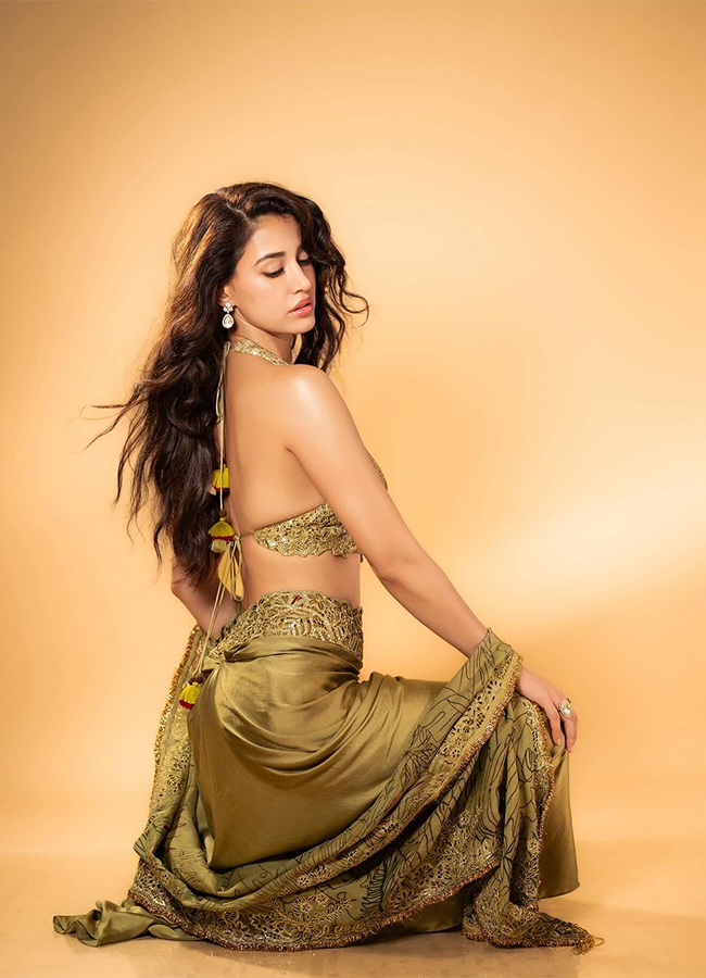 actress_20disha_20patani_20hot_20hd_20photos_18.jpg 18