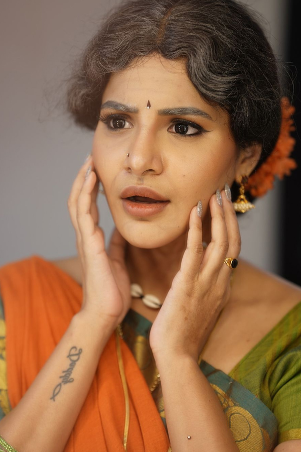 Bigg-Boss_Ashu-Reddy-4.jpg 5