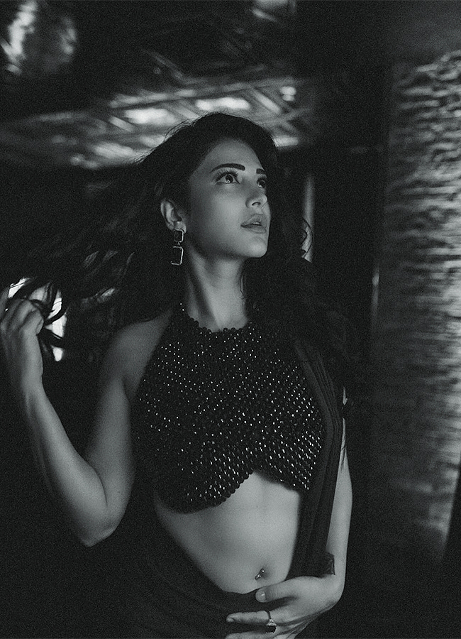 actress_20shruti_20haasan_20hd_20images__20_2818_29.jpg 18