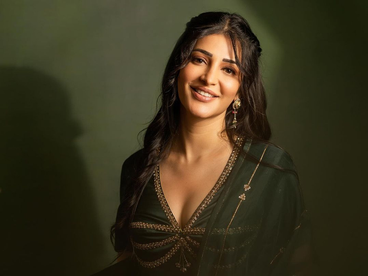 actress_20shruti_20haasan_20hd_20images__20_281_29.jpg 1