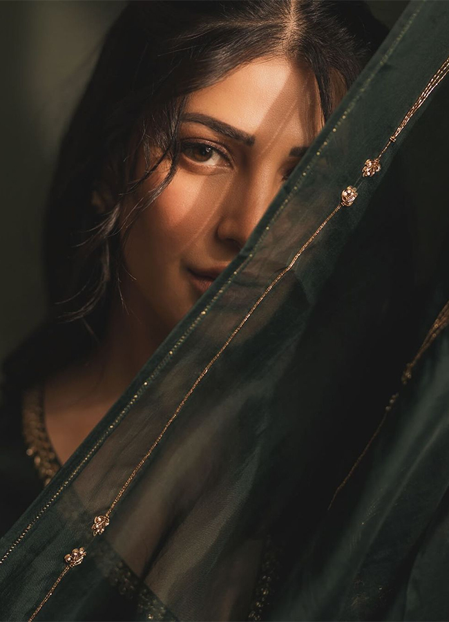 actress_20shruti_20haasan_20hd_20images__20_289_29.jpg 9