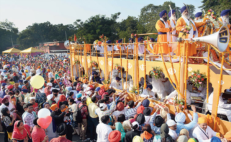 gurunanak-main.jpg
