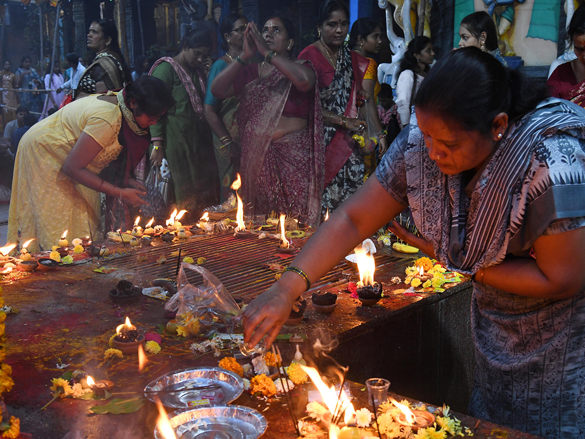 Karthika_20Pournami_20Celebrations_20At_20Hyderabad__20_2817_29.jpg 17