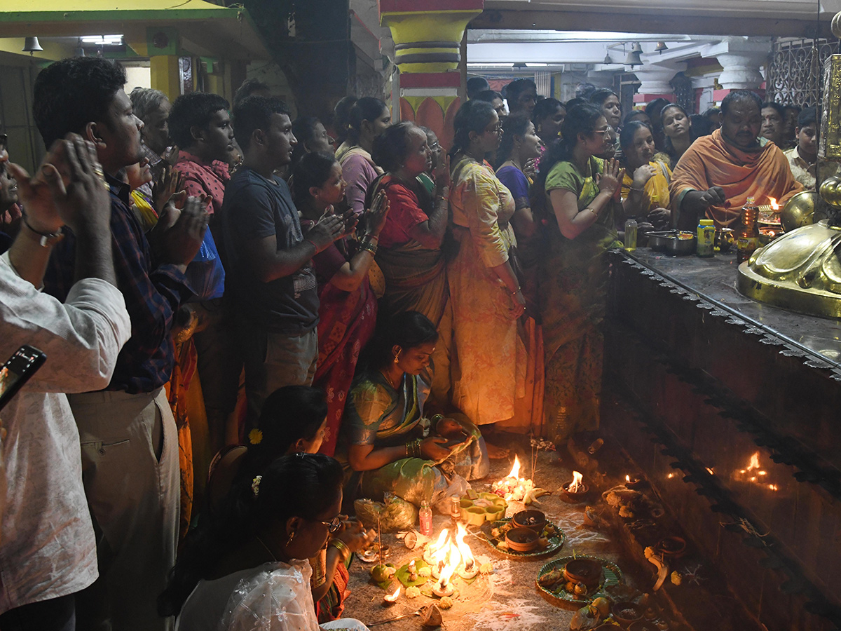 Karthika_20Pournami_20Celebrations_20At_20Hyderabad__20_289_29.jpg 9