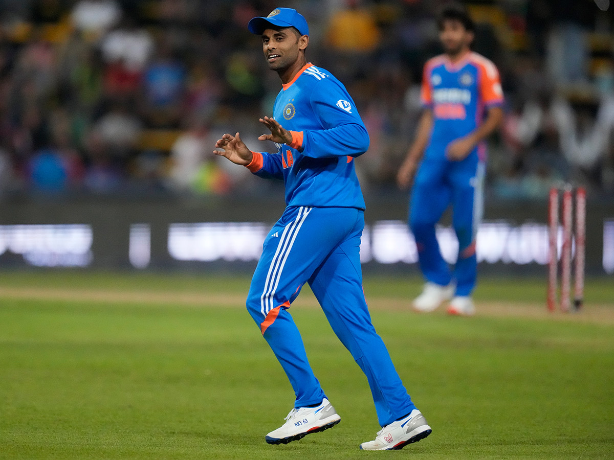 _20winners_20trophy_20after_20their_20win_20against_20South_20Africa_20in_20the_20fourth_20T20_20cricket_20__20_2820_29.jpg 20