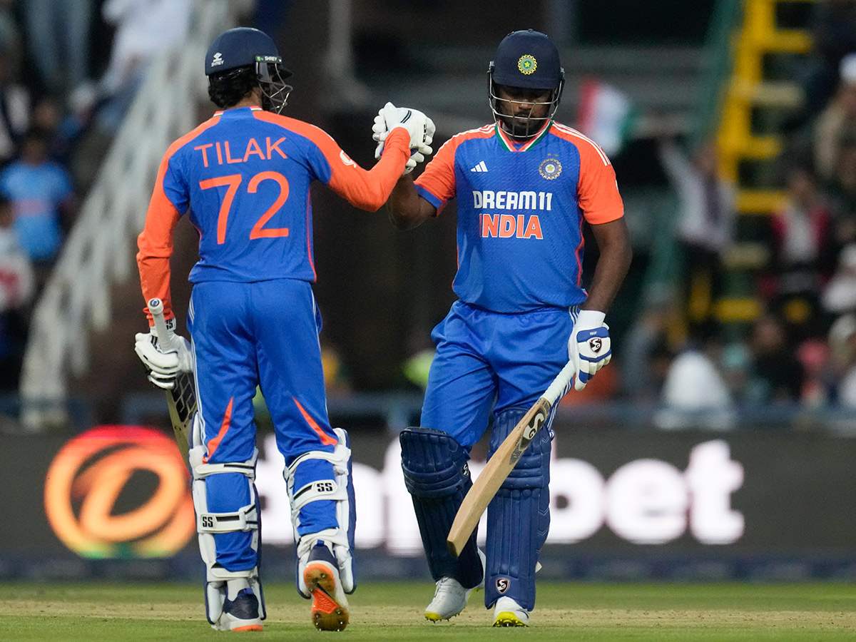 _20winners_20trophy_20after_20their_20win_20against_20South_20Africa_20in_20the_20fourth_20T20_20cricket_20__20_2837_29.jpg 37
