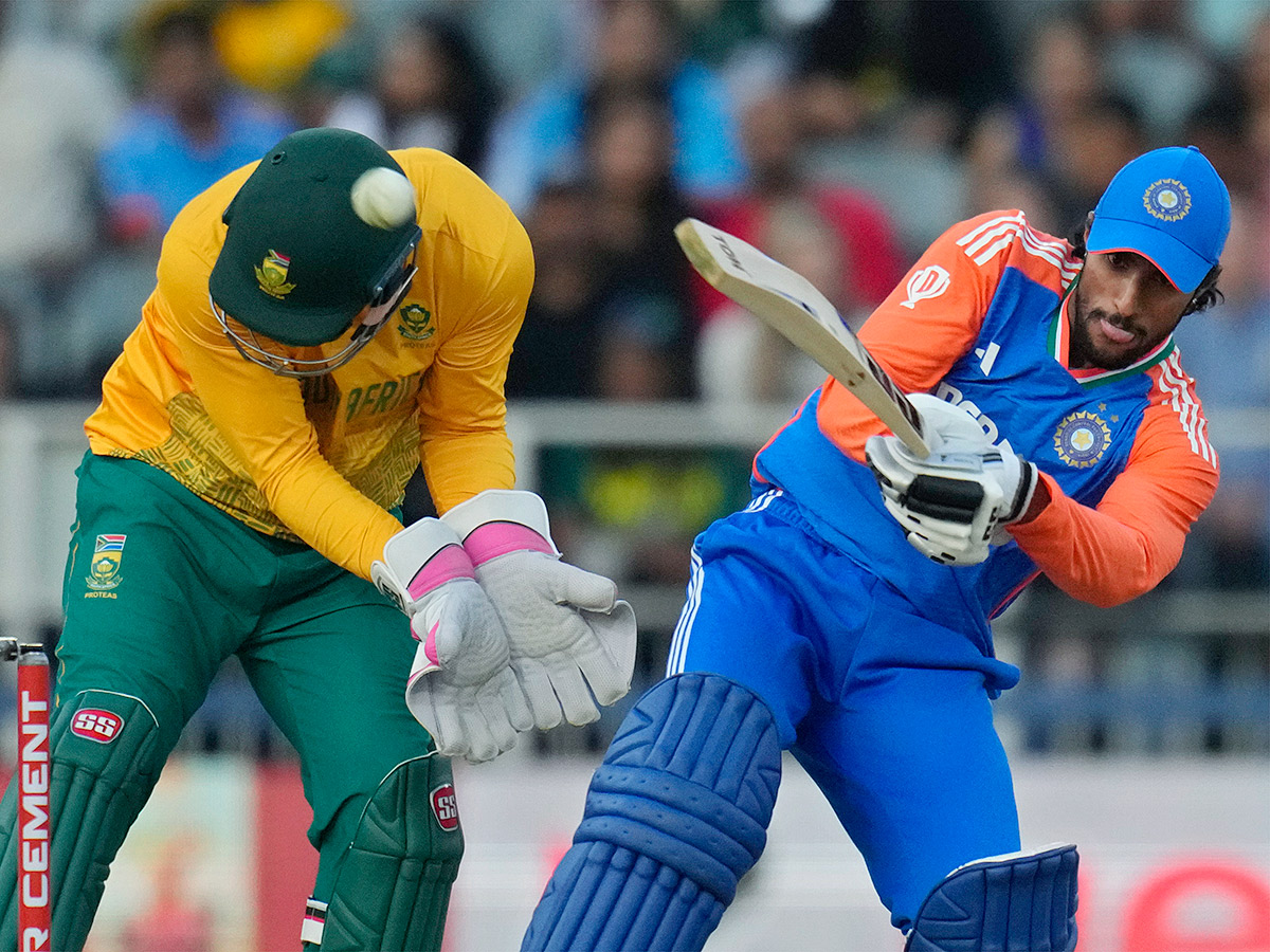 _20winners_20trophy_20after_20their_20win_20against_20South_20Africa_20in_20the_20fourth_20T20_20cricket_20__20_2839_29.jpg 39