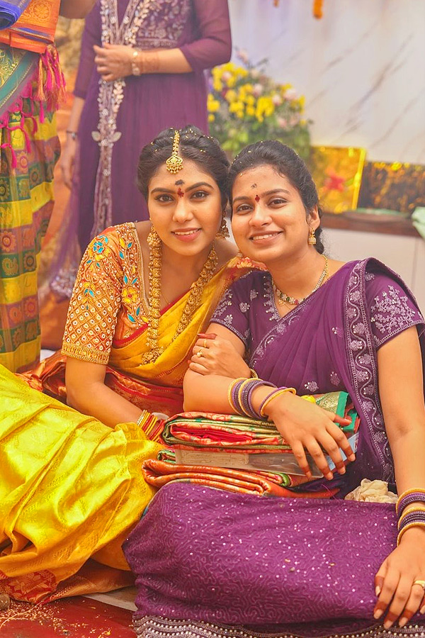 Jabardasth_20Satya_20Sri_20NEW_20HOUSE_20WARMING_20Function_20photos_20Goes_20Viral_20on_20Social_20Media_20_2812_29.jpg 13