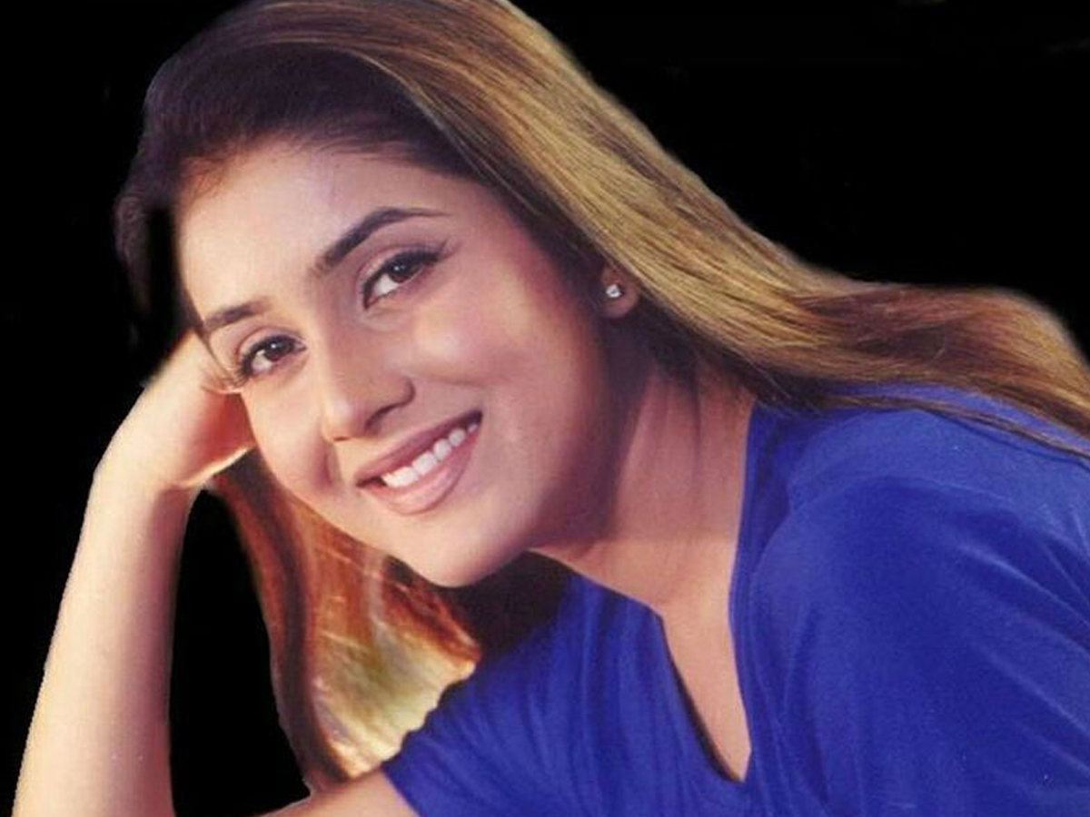 Keerthi-Reddy-2.jpg 3