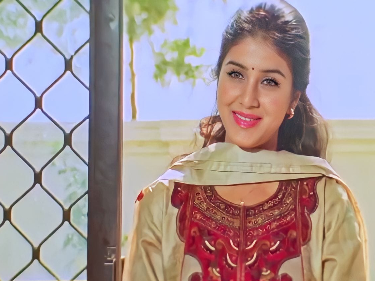 Keerthi-Reddy-28.jpg 29