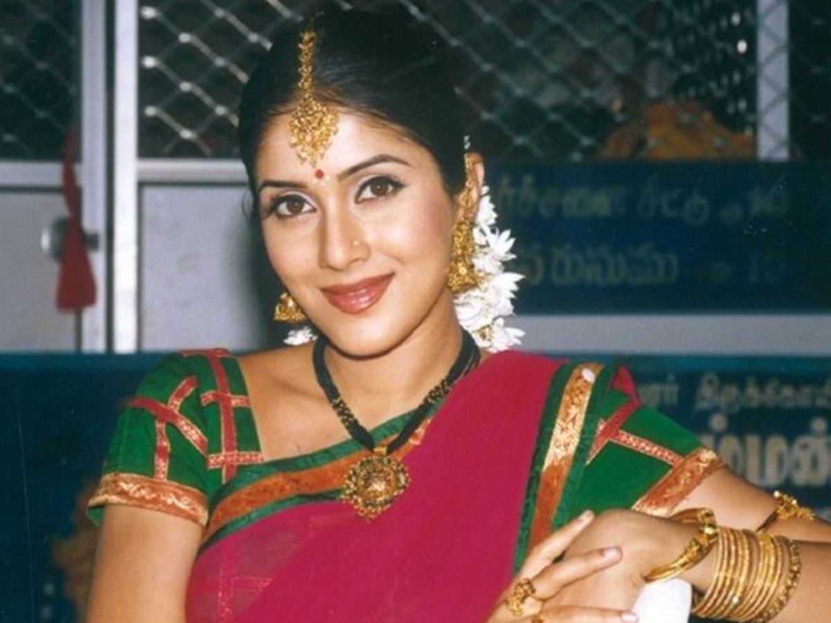Keerthi-Reddy-6.jpg 7