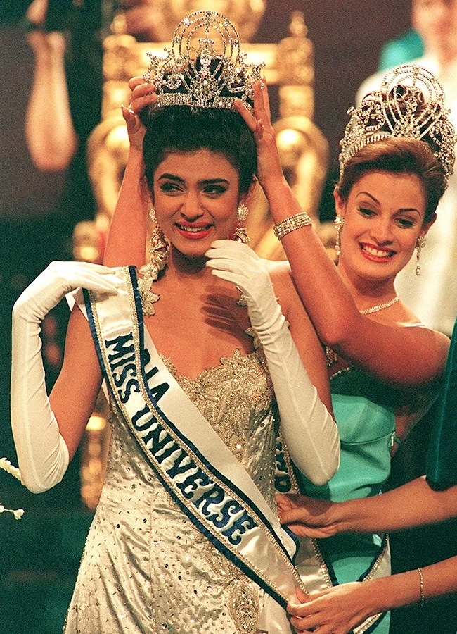 Miss_20Universe_20indians2_1.jpg 3