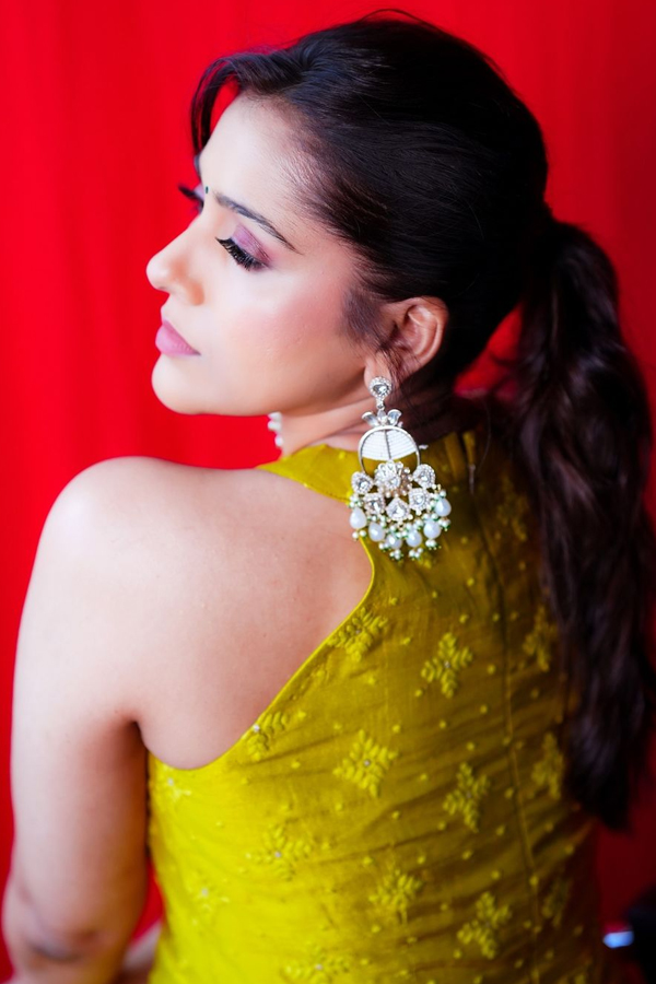Rashmi-Gautam-13.jpg 14