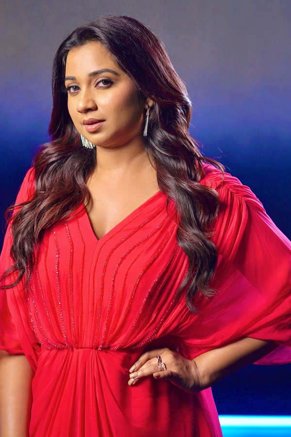 Shreya-Ghoshal-14.jpg 15