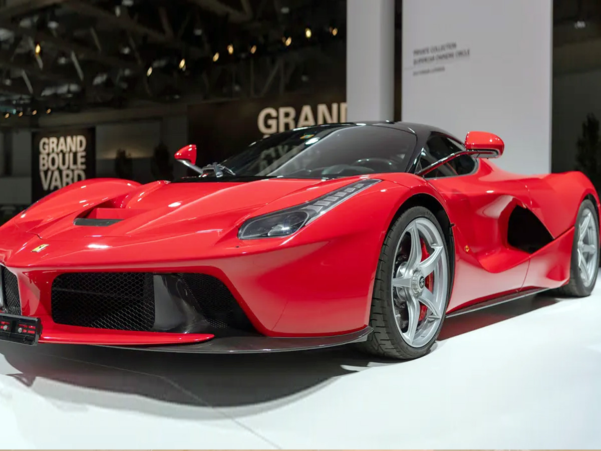 Supercars_20in_20The_20World2.jpg 3