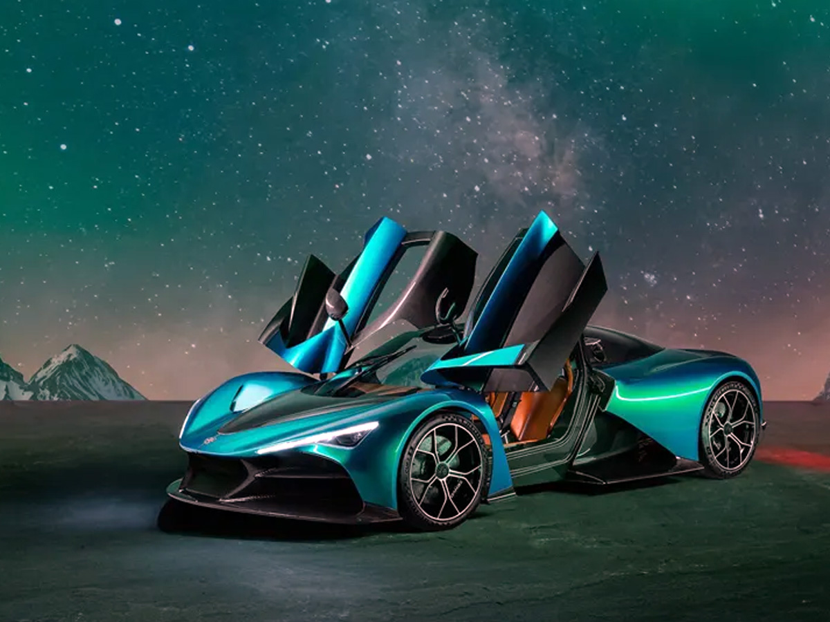 Supercars_20in_20The_20World20.jpg 21