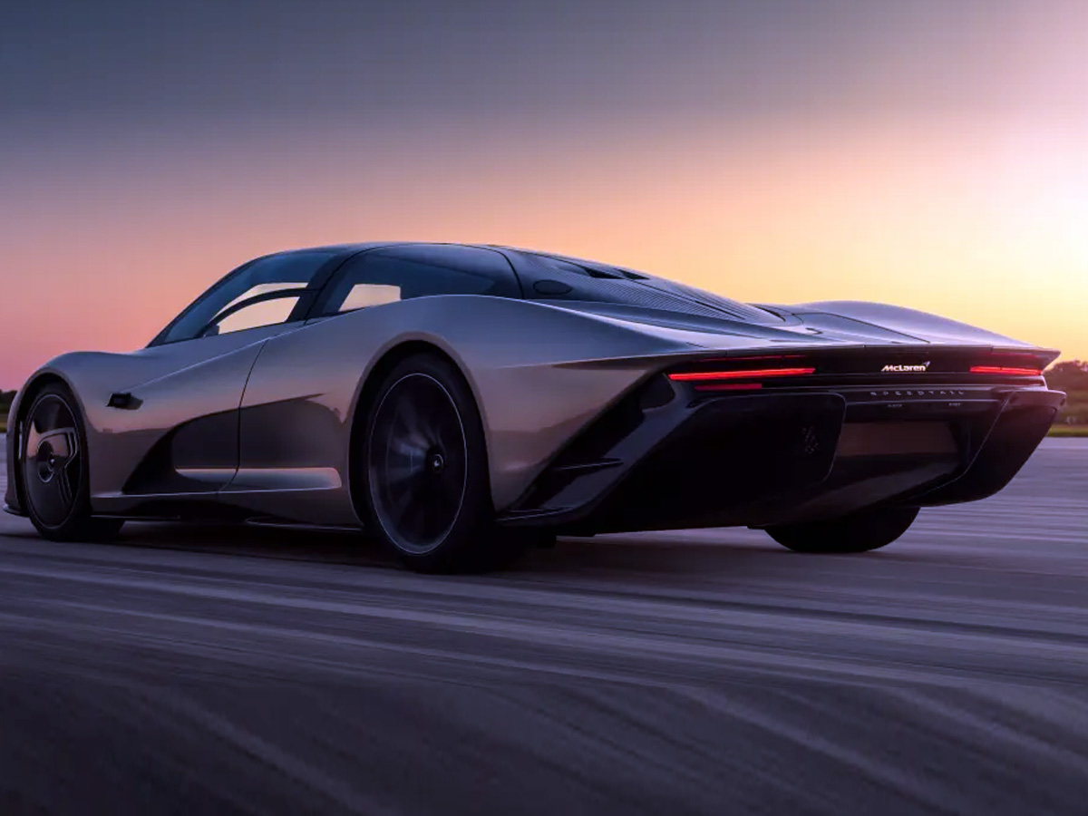 Supercars_20in_20The_20World25.jpg 26