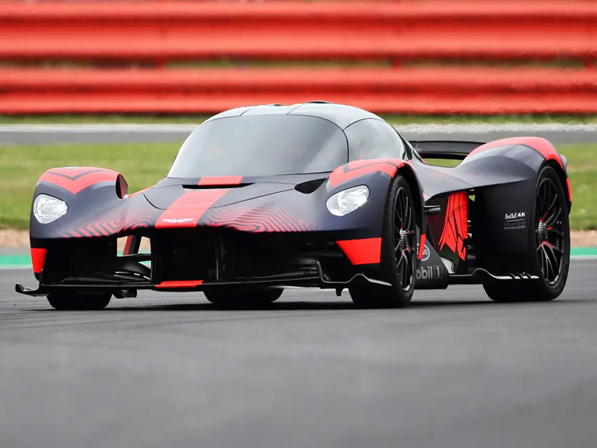 Supercars_20in_20The_20World7.jpg 8