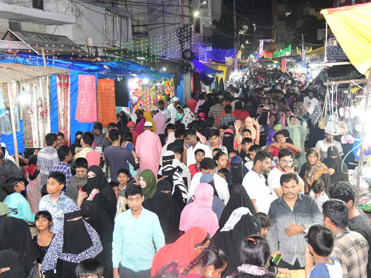 Urus_20festival_20begins_20at_20Ameen_20Peer_20Dargah_20in_20Kadapa_4.jpg 4