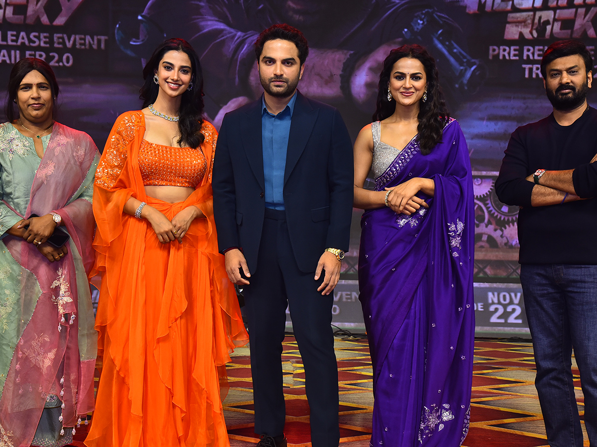Vishwak_20Sen_20Mechanic_20Rocky_20Pre_20Release_20Event_20Photos__20_285_29.jpg 5