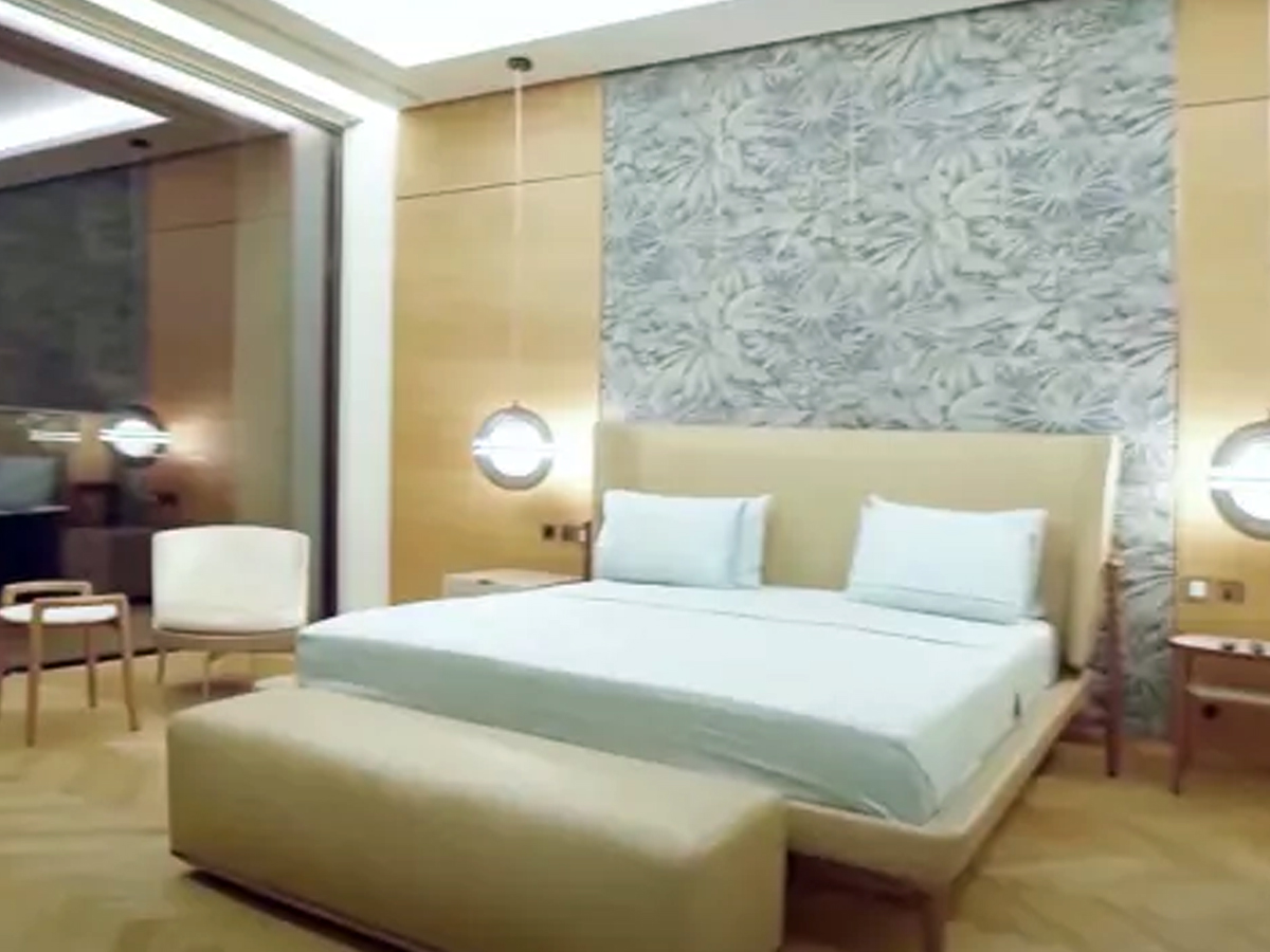 Ananth_20ambani_20new_20villa_20in_20dubai3_0.jpg 4
