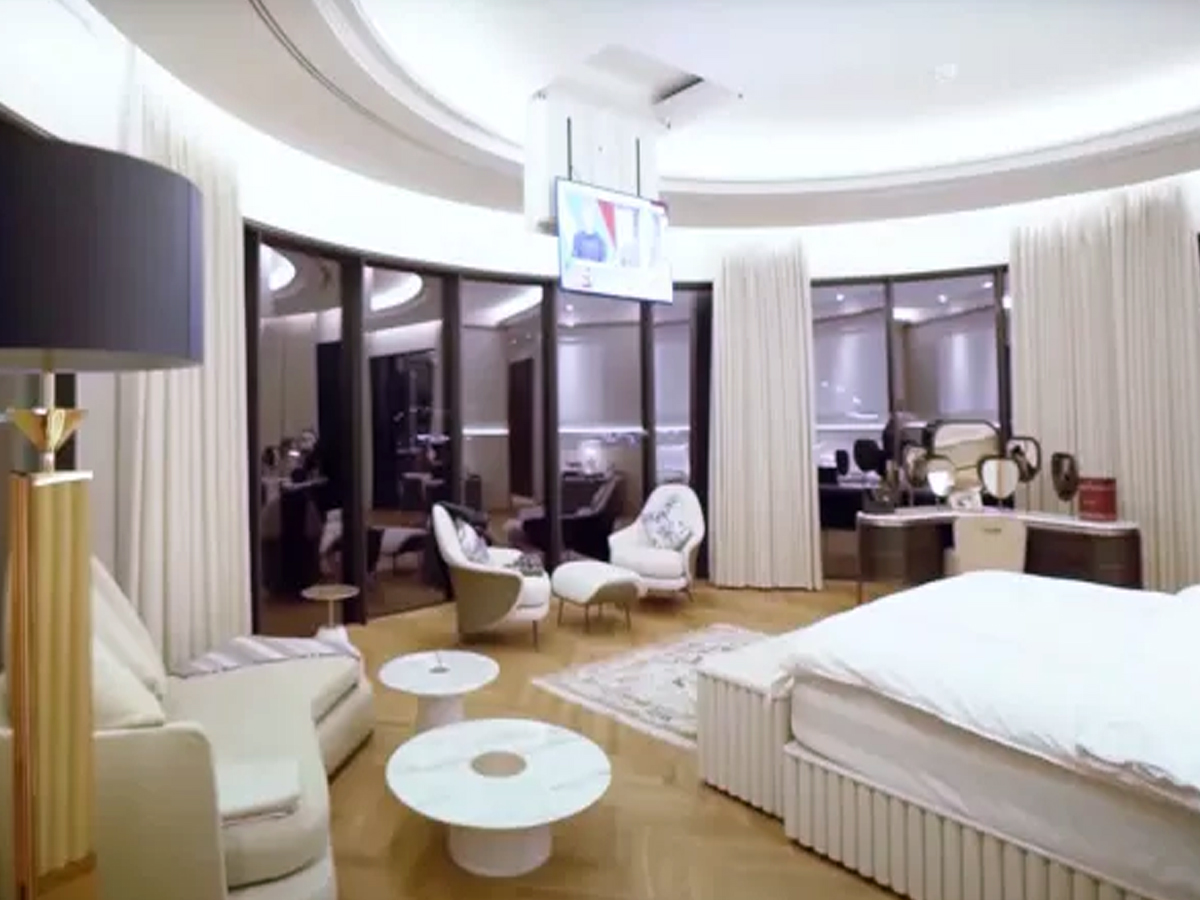 Ananth_20ambani_20new_20villa_20in_20dubai5_0.jpg 6