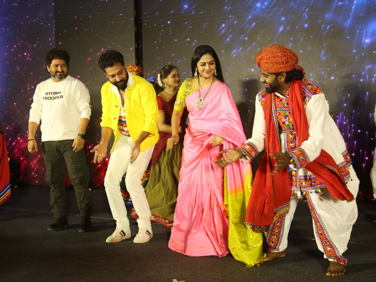 KCR_20Movie_20Pre_20Release_20Event_20Pics_8.jpg 8