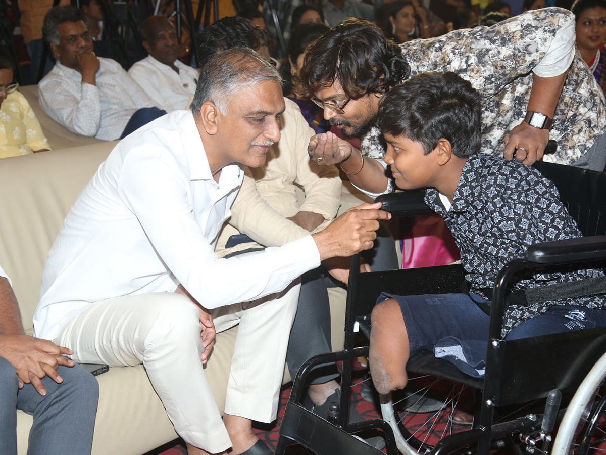 KCR_20Movie_20Pre_20Release_20Event_20Pics_9.jpg 9